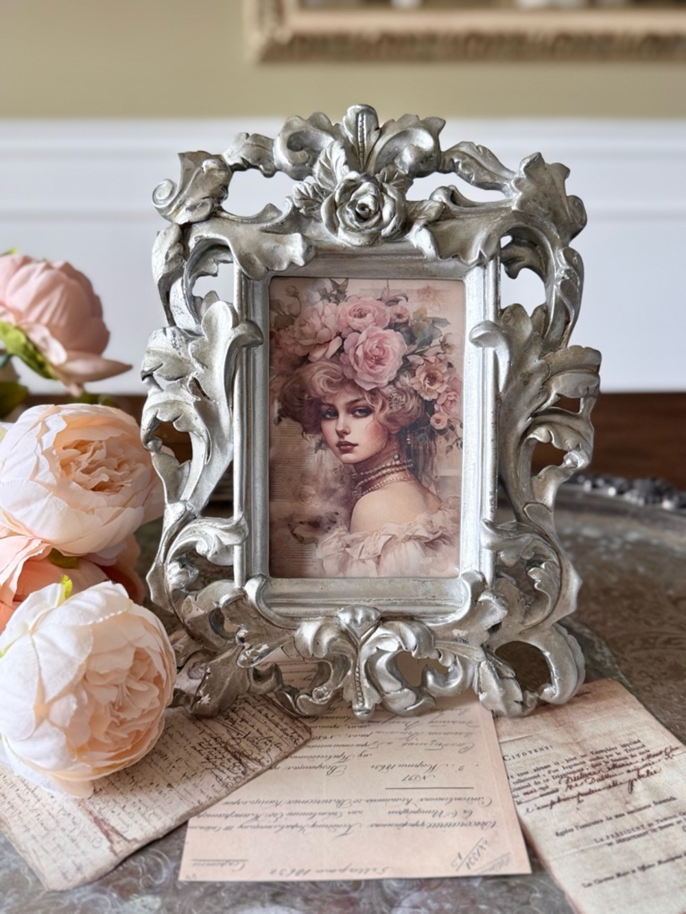 French Style Ornate Vintage Picture Frame